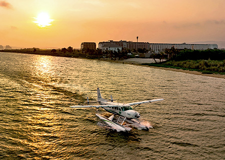 【水上飛機 天際盤旋】~ 俯瞰下龍灣秘境超值5日 - VJ (桃園出發)