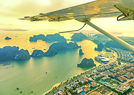 水上飛機 天際盤旋 ~ 俯瞰下龍灣秘境、河內經典米其林饗宴5日
